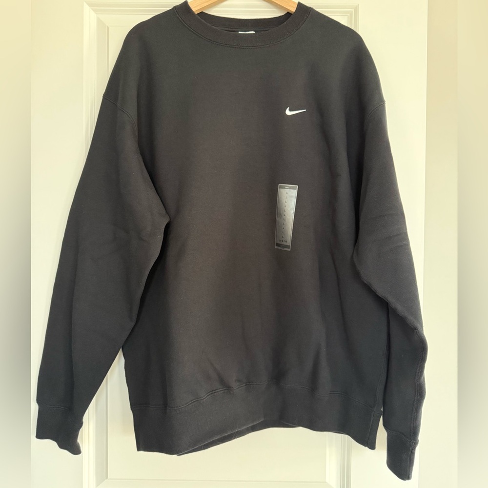 NWT Nike Men's Crewneck Sweater - Black